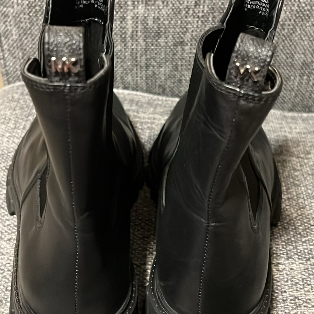 NWOT MICHAEL MICHAEL KORS Ridley Leather Ankle Boot - Picture 10 of 13